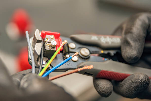 Best Commercial Electrician Services  in Jeannette, PA